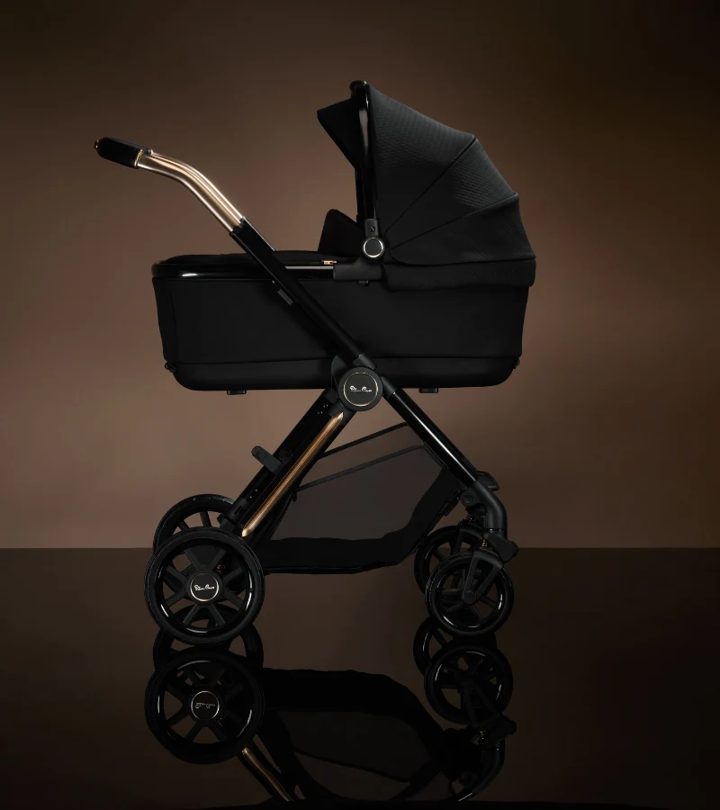 Silver Cross Reef 2 Folding Bassinet - Image 12