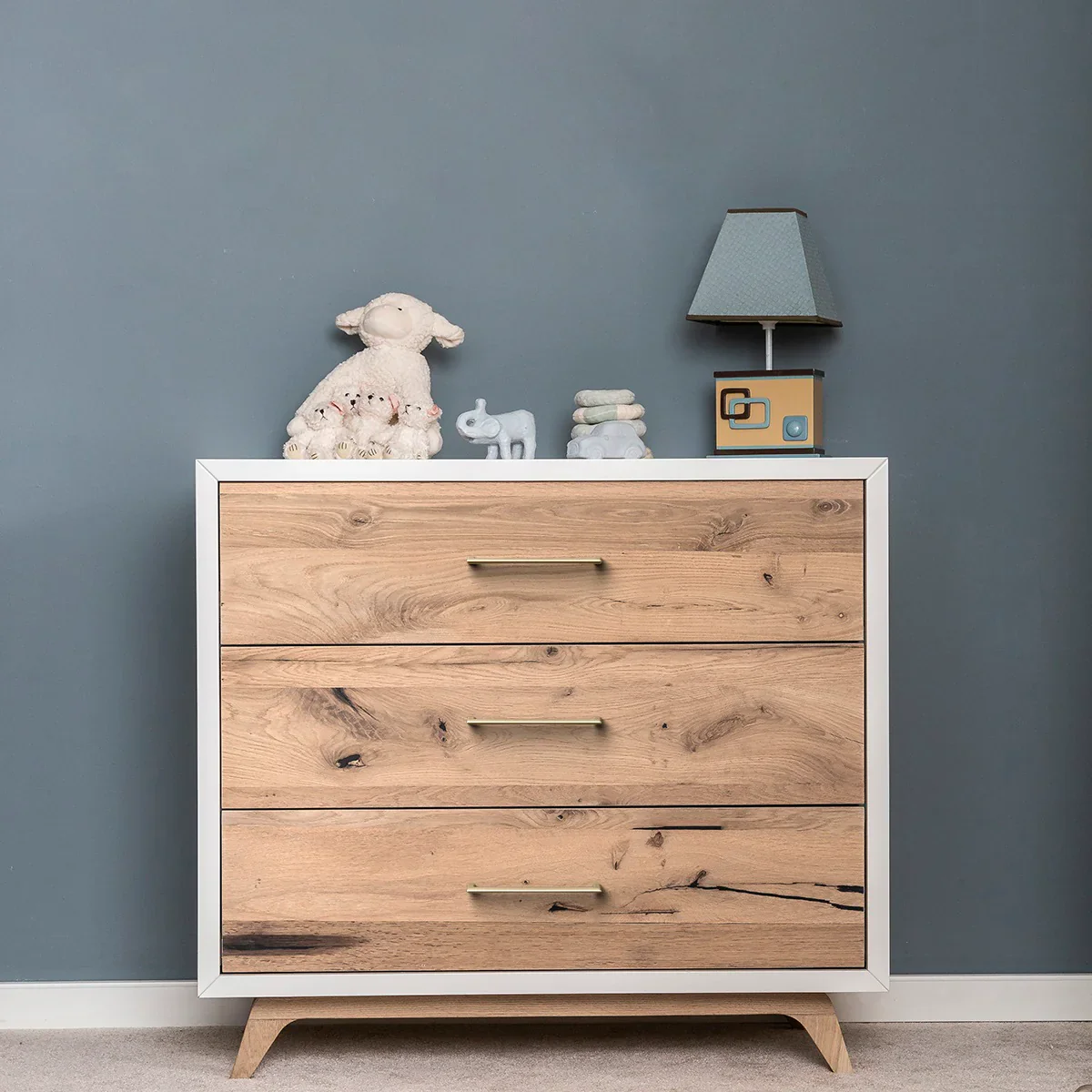 Romina Uptown Single Dresser - Image 10